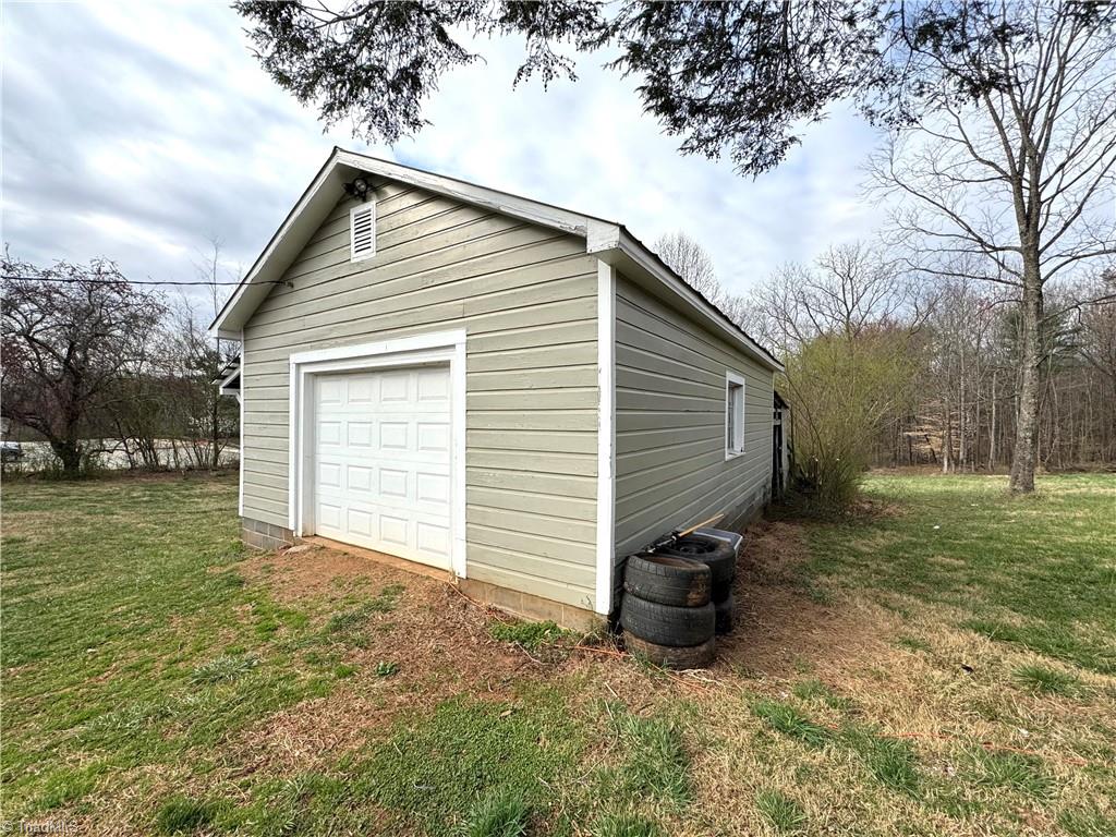 853 Johnson Ridge Road