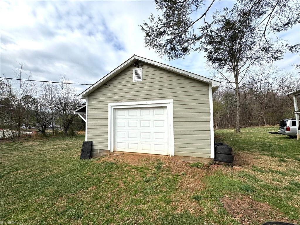 853 Johnson Ridge Road