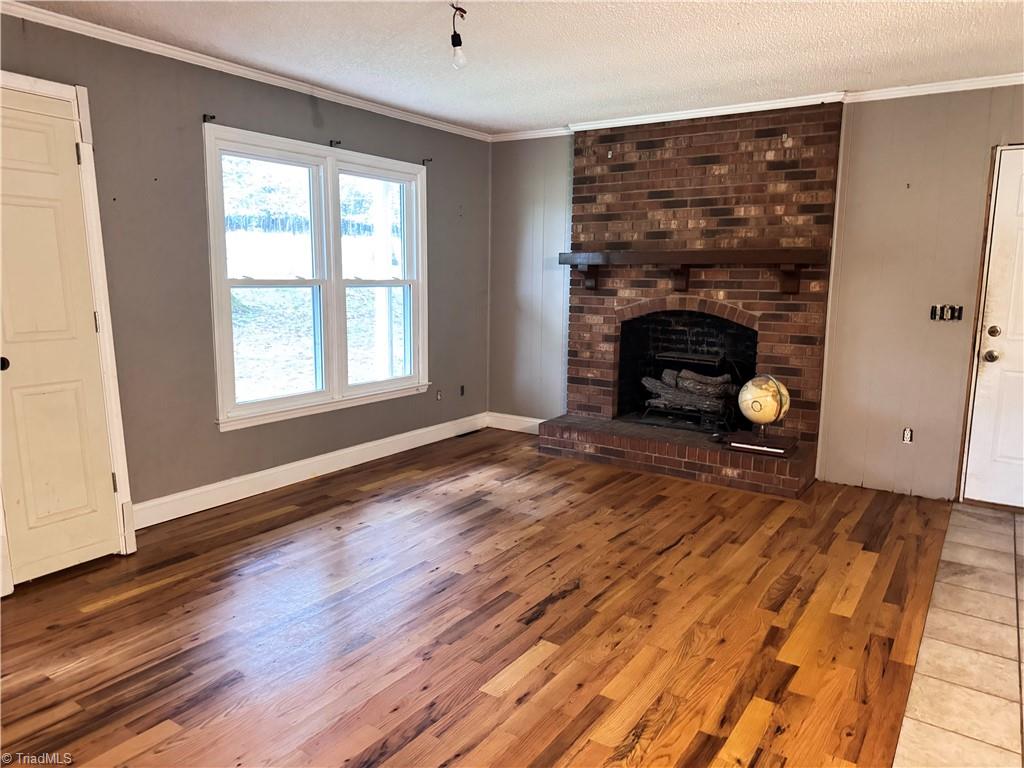 215 Cardinal Lane