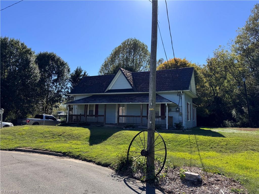 176 2nd Street, Ronda