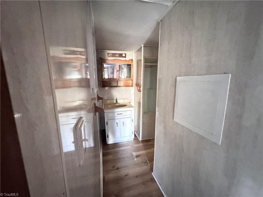 176 2nd Street, Ronda