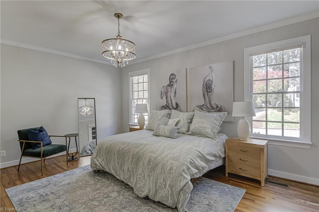 104 Westhaven Circle, Winston-Salem
