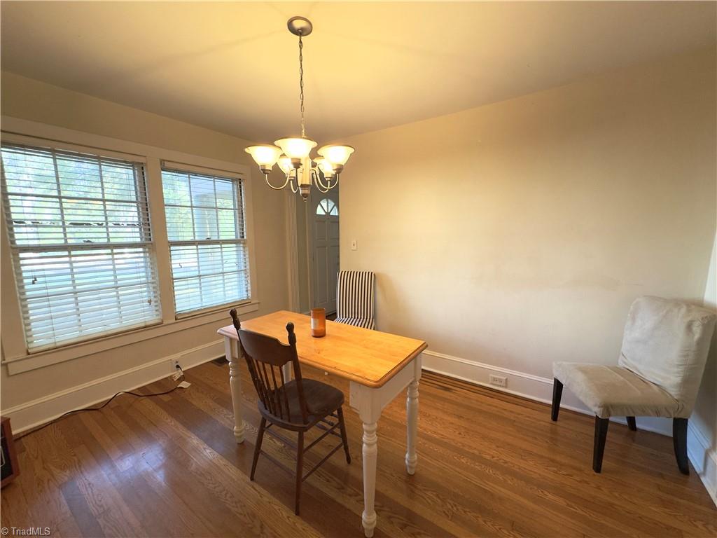 110 Harris Avenue, Elkin