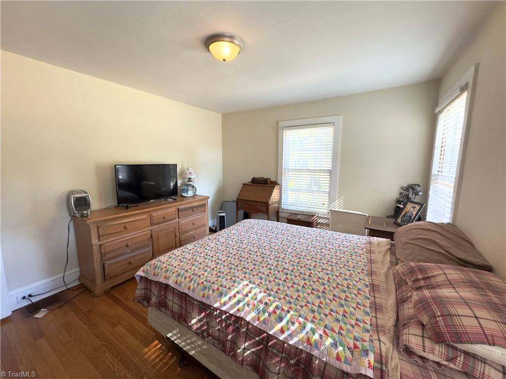 110 Harris Avenue, Elkin