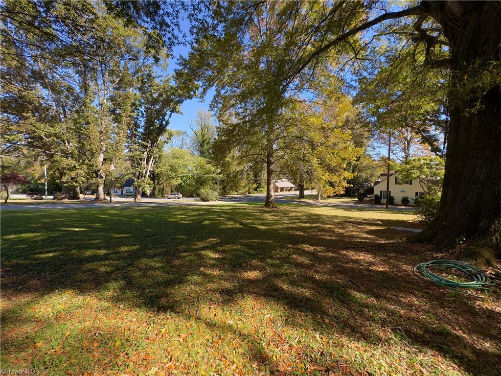 110 Harris Avenue, Elkin