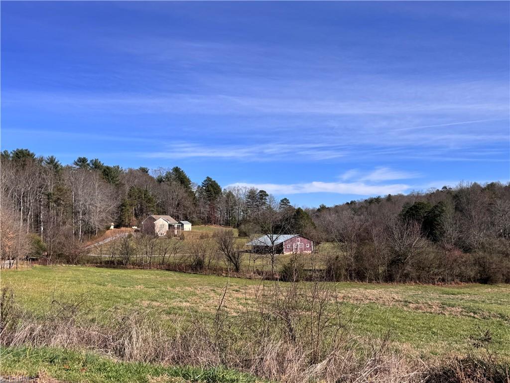 835 Brookfall Dairy Road