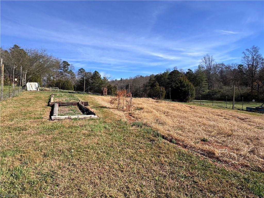 835 Brookfall Dairy Road