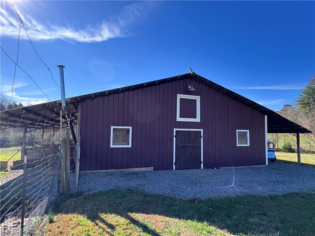 835 Brookfall Dairy Road