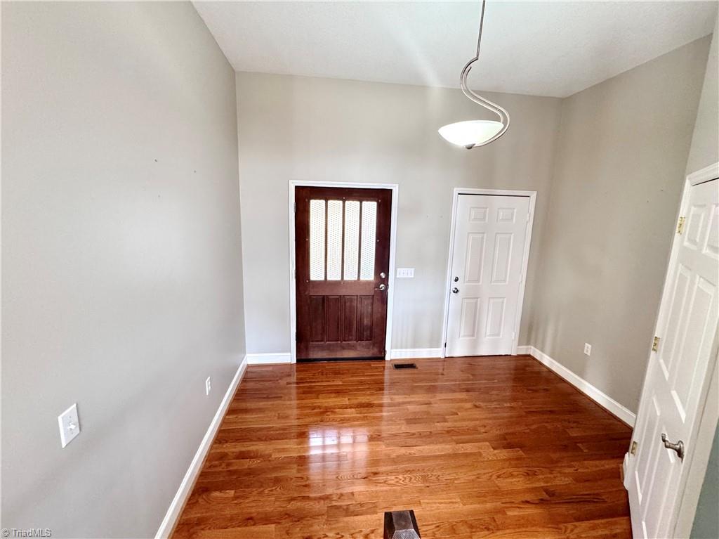 835 Brookfall Dairy Road