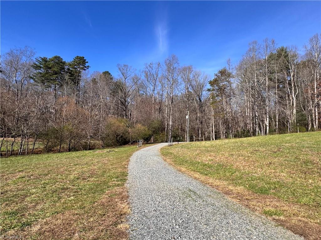 835 Brookfall Dairy Road