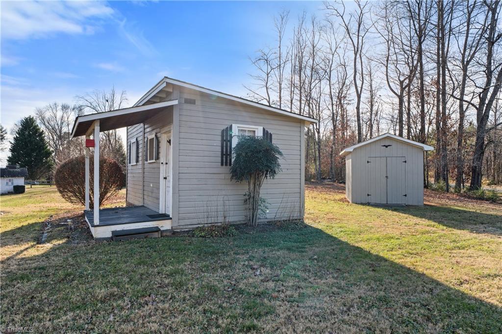 318 Collins Road