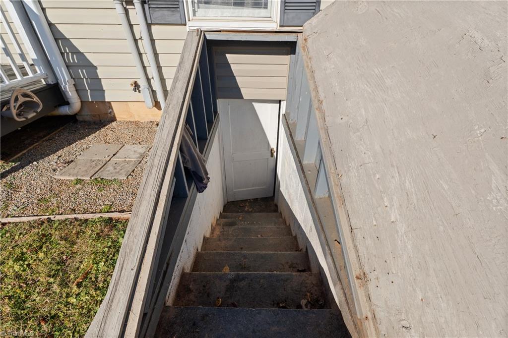 318 Collins Road