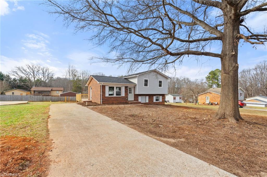 115 Robert Drive