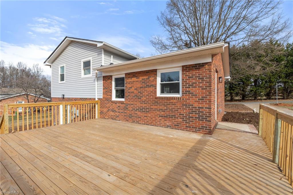 115 Robert Drive