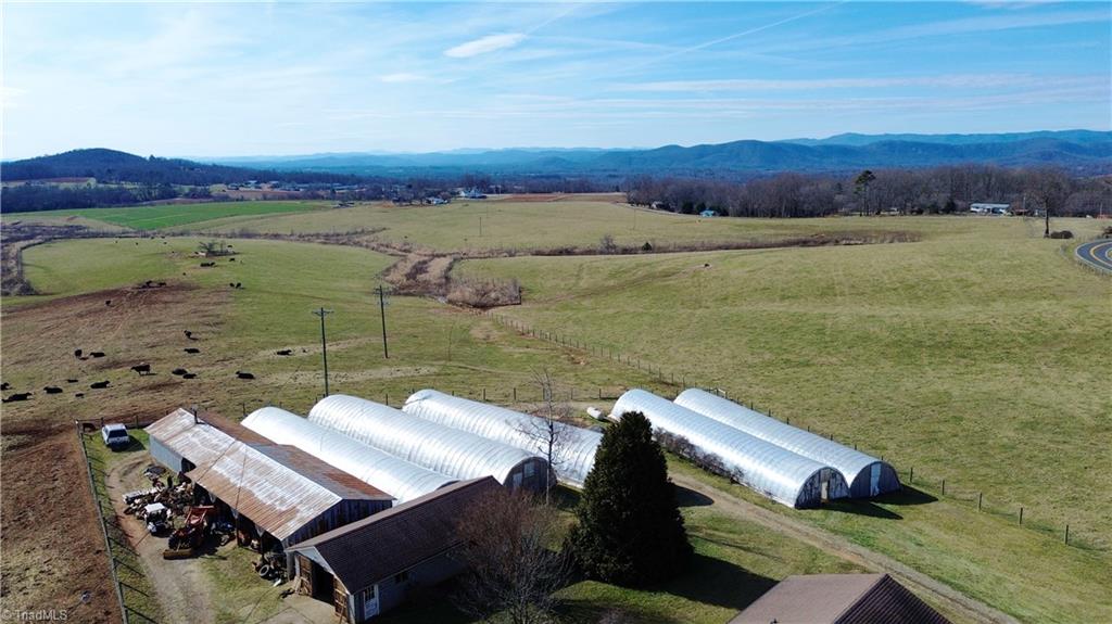 8621 Austin Traphill Road