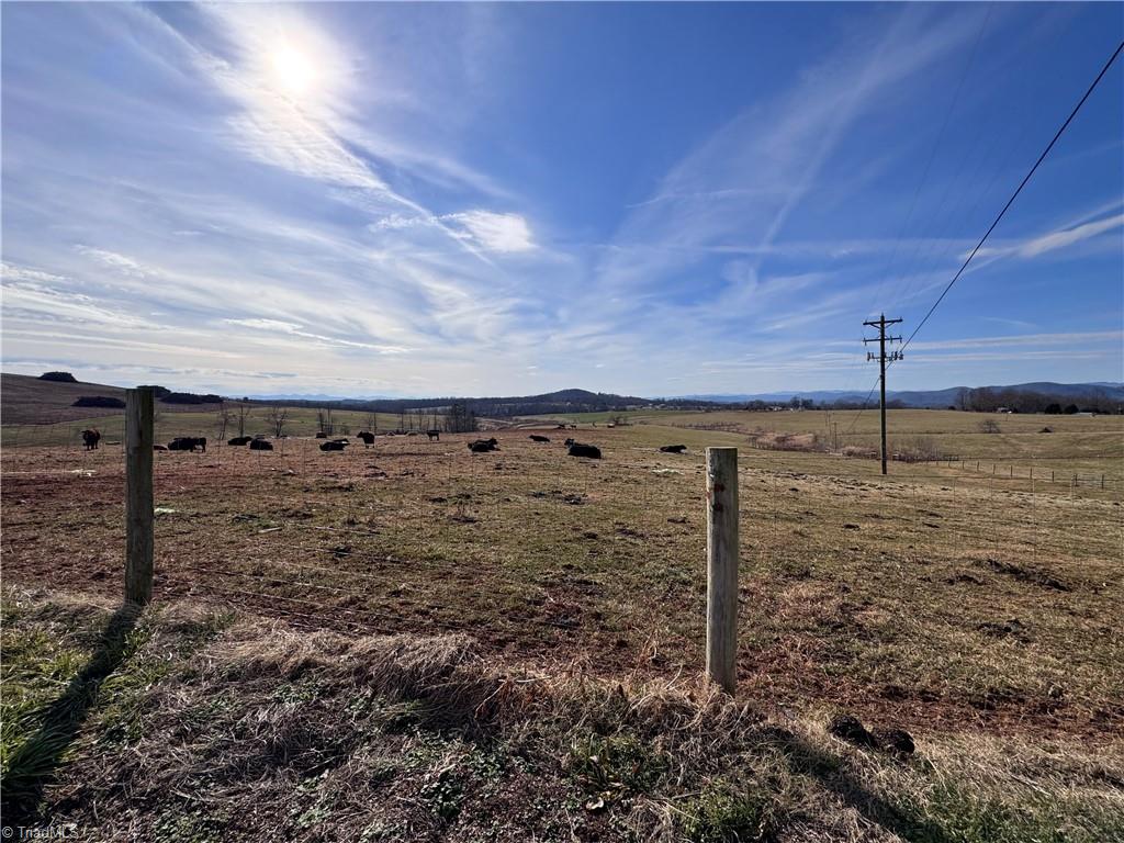 8621 Austin Traphill Road