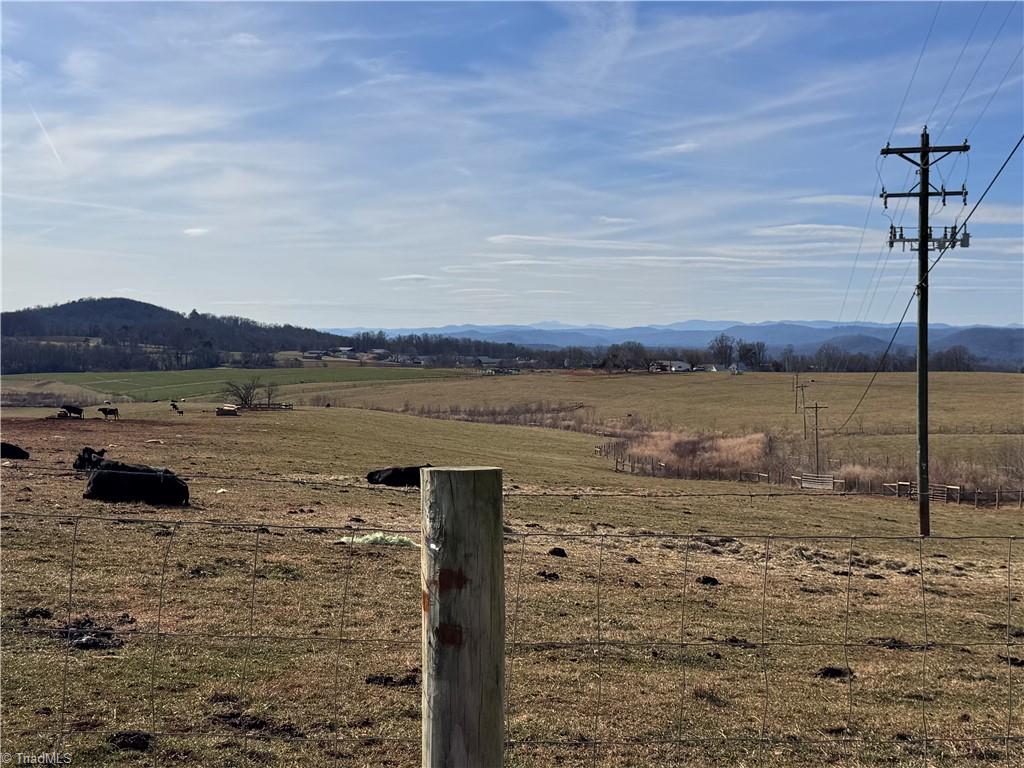 8621 Austin Traphill Road