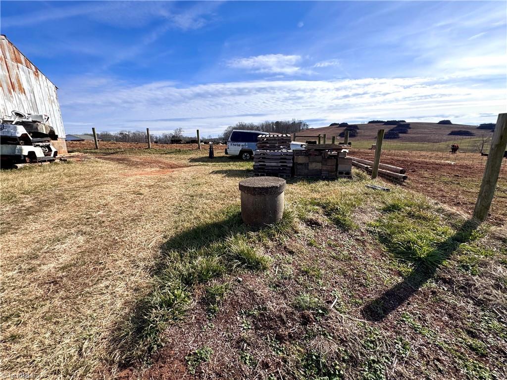 8660 Austin Traphill Road