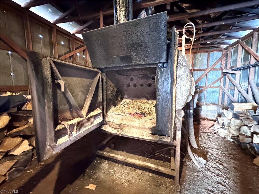 8660 Austin Traphill Road