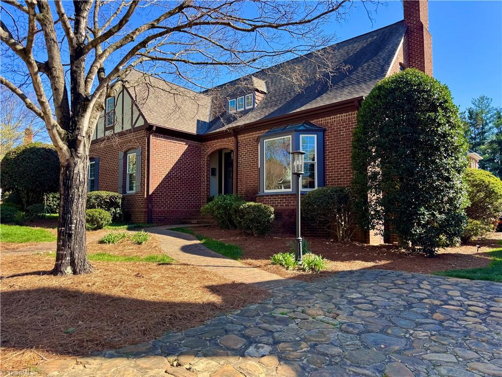 104 Westhaven Circle, Winston-Salem