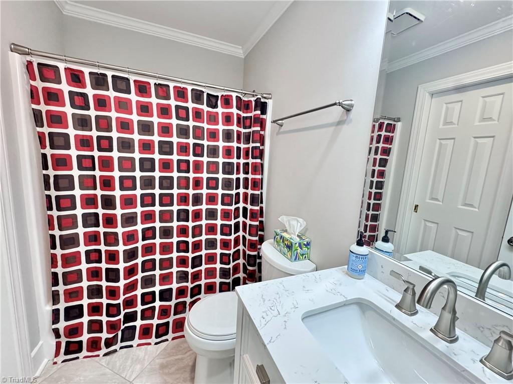 104 Westhaven Circle, Winston-Salem