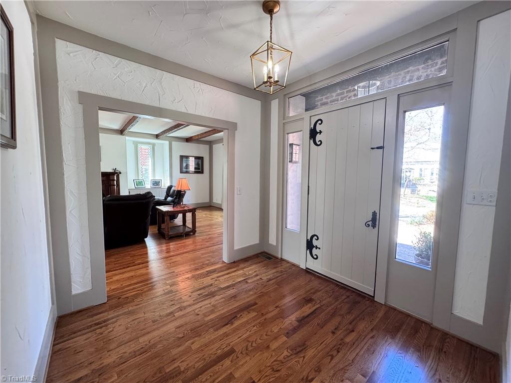 104 Westhaven Circle, Winston-Salem