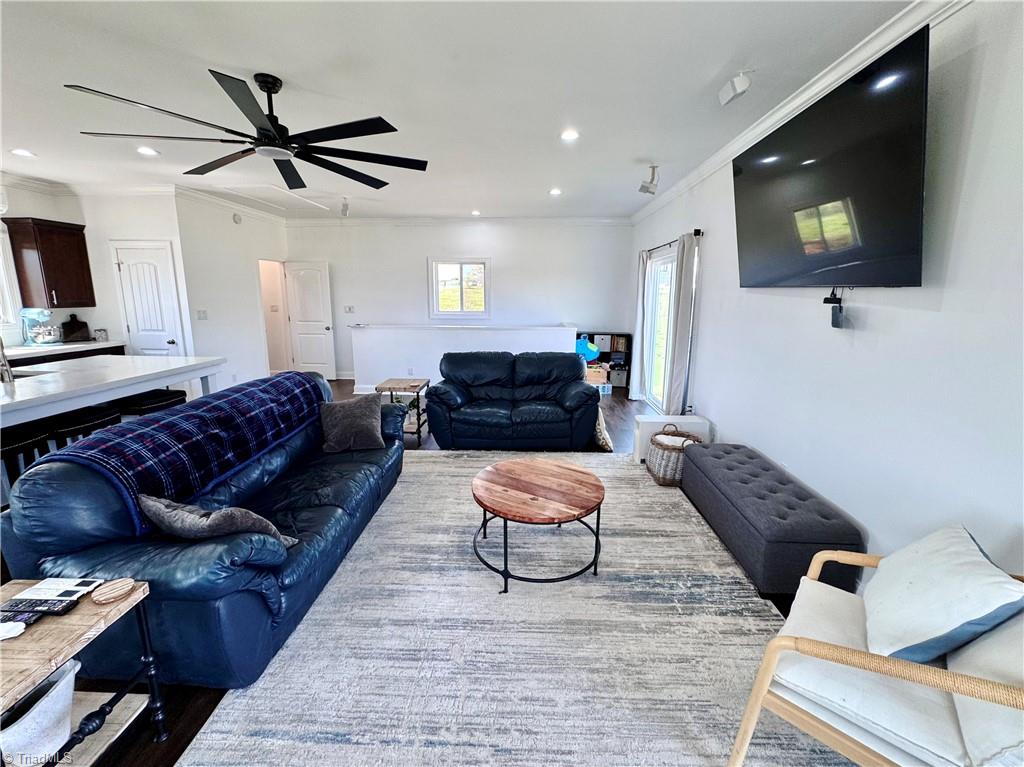 322 Layell Road