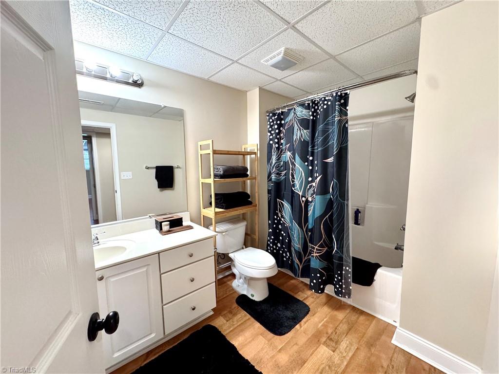 2130 Walnut Crossing Run