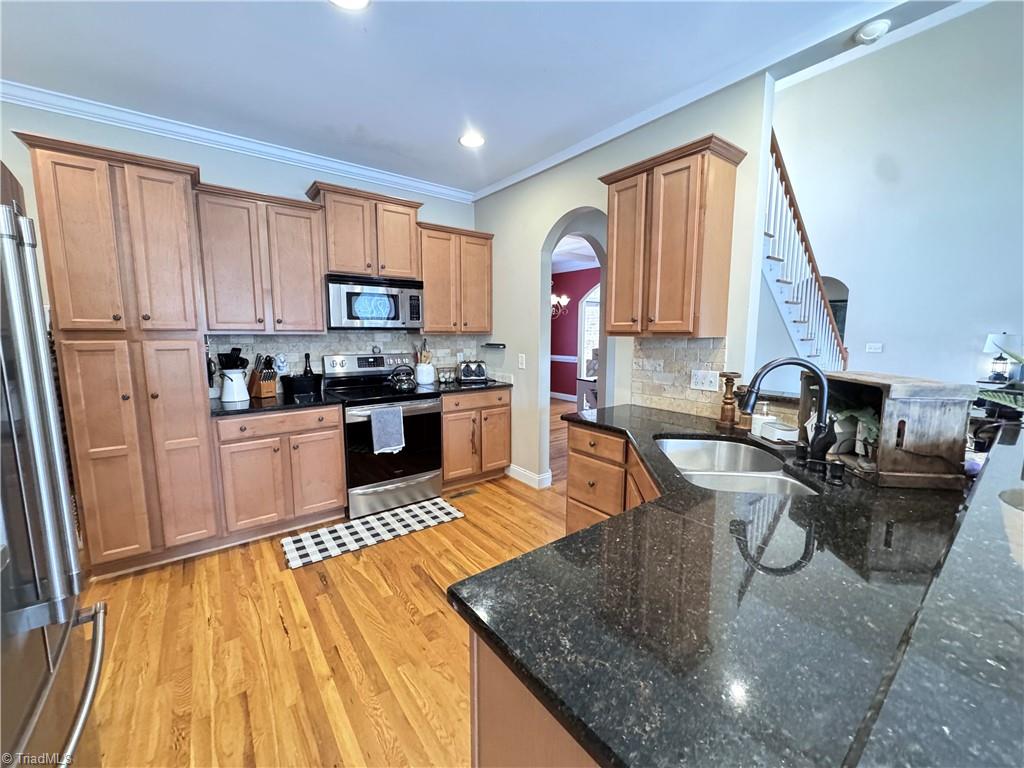 2130 Walnut Crossing Run