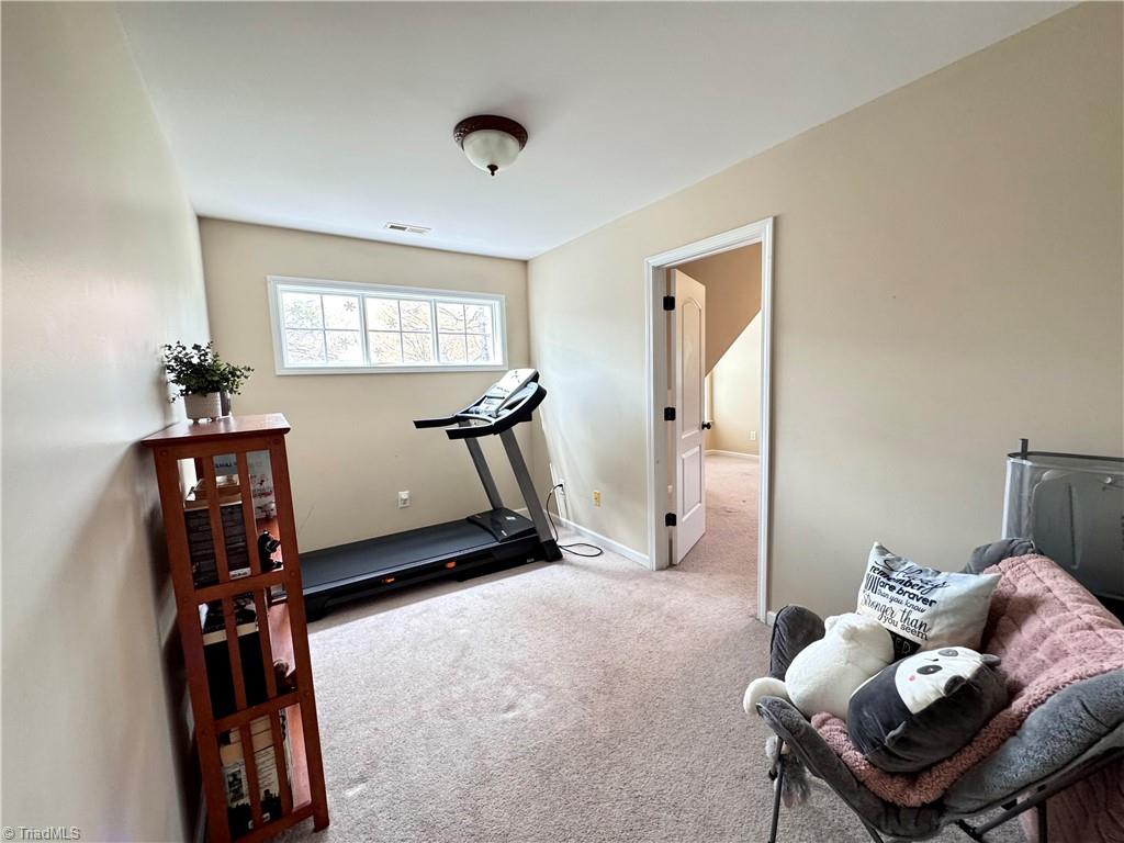 2130 Walnut Crossing Run