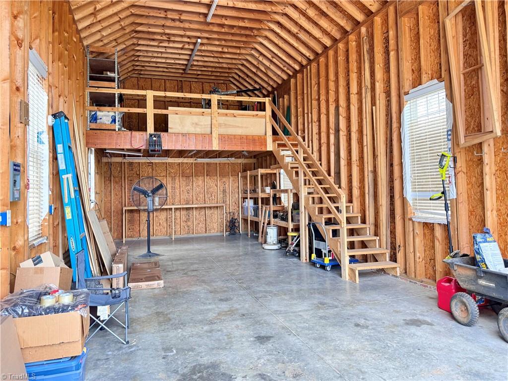 2130 Walnut Crossing Run