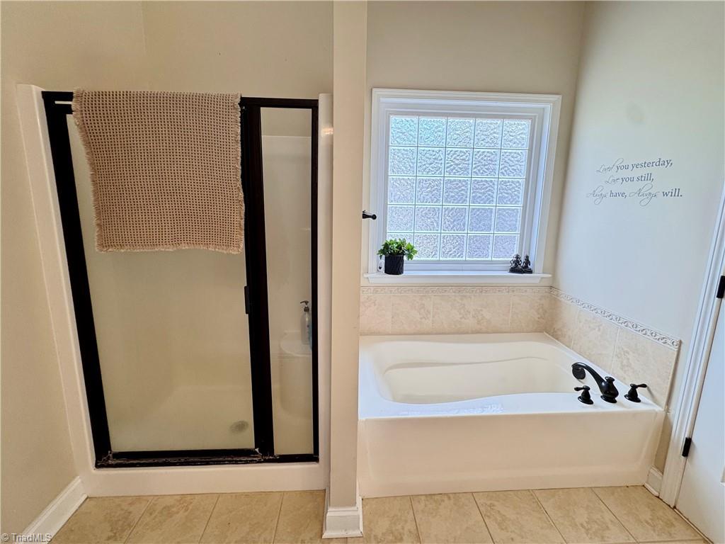 2130 Walnut Crossing Run