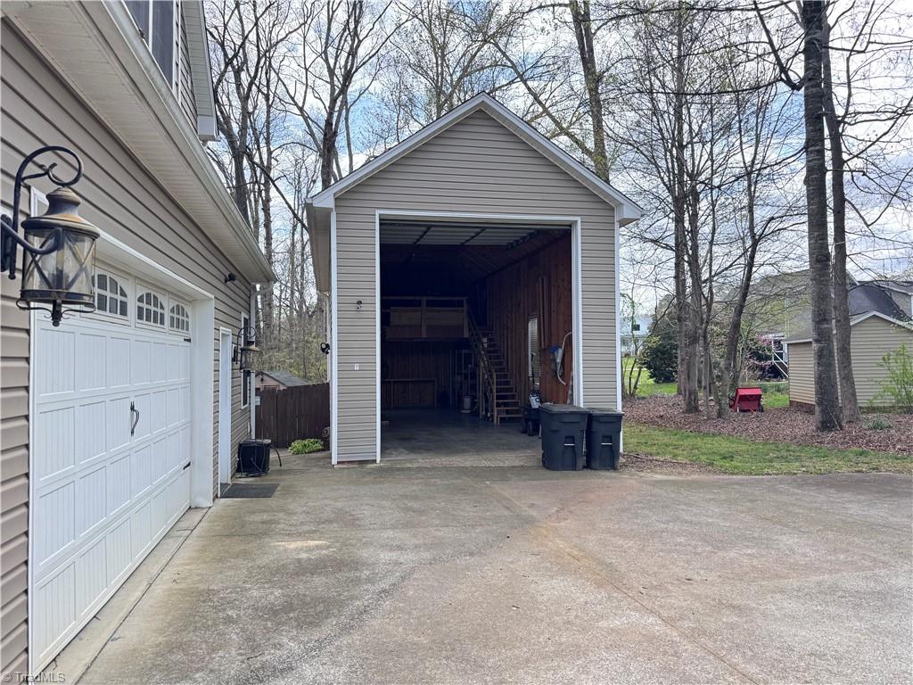 2130 Walnut Crossing Run