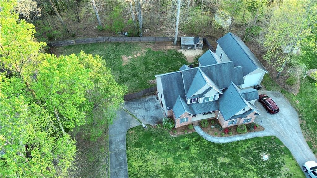 2130 Walnut Crossing Run