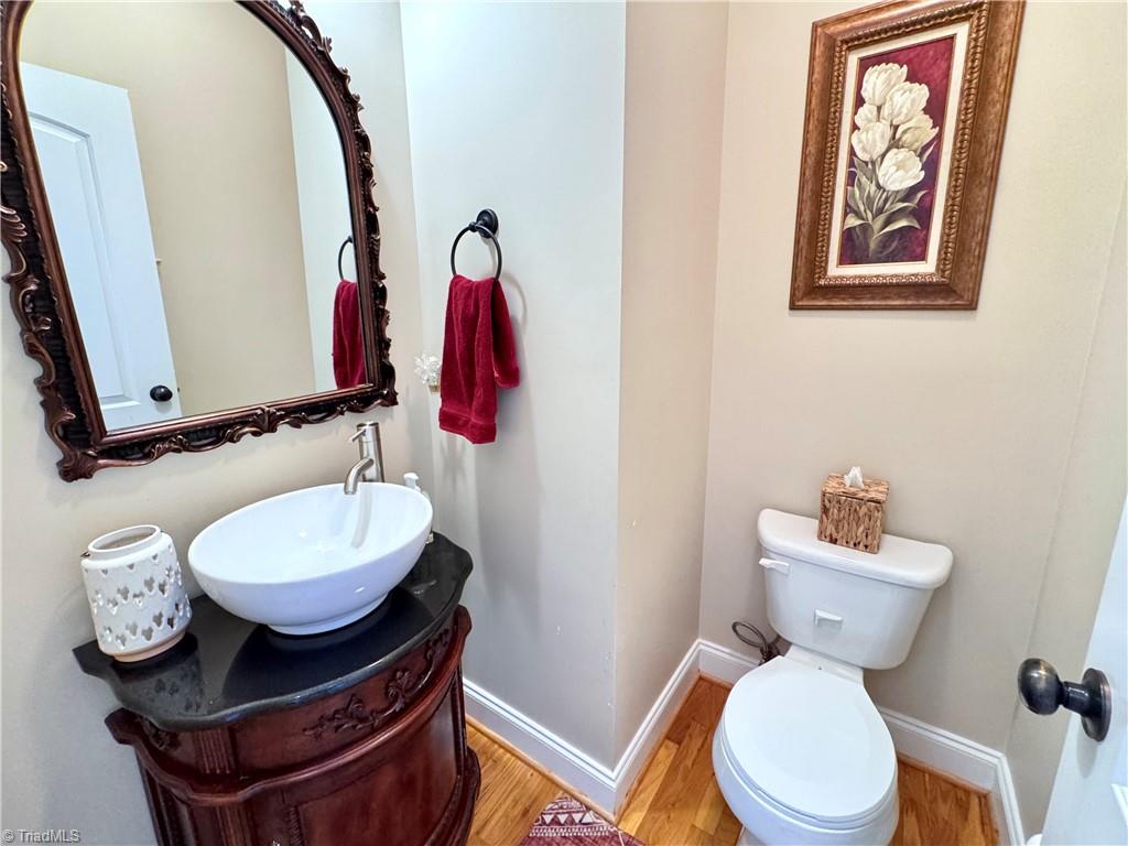 2130 Walnut Crossing Run