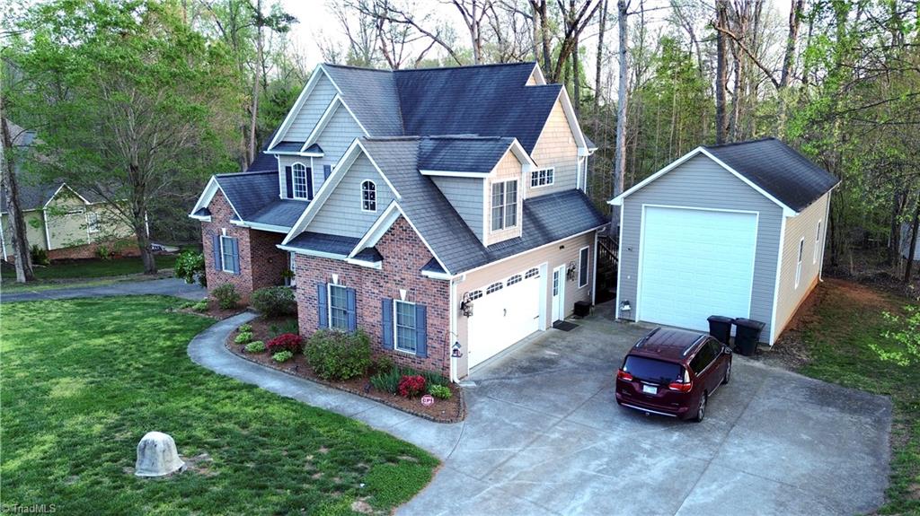 2130 Walnut Crossing Run