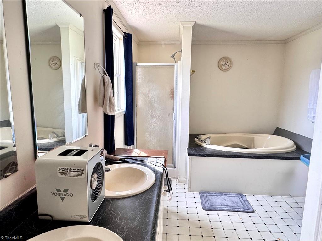 184 Silver Pine Trail