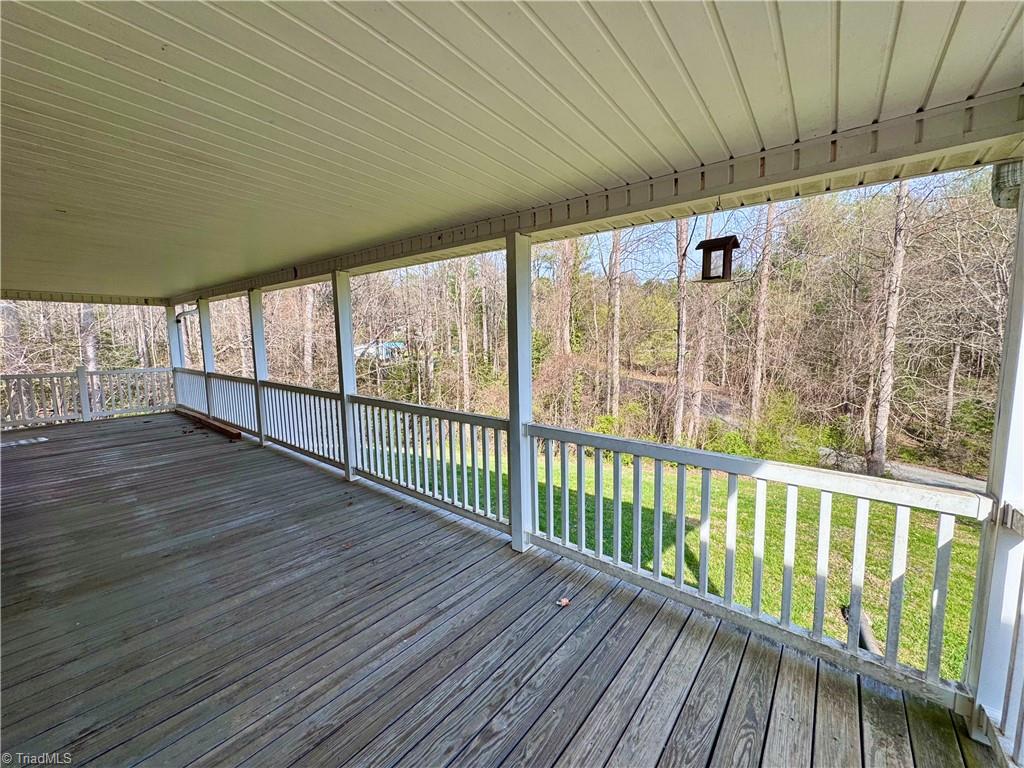 184 Silver Pine Trail