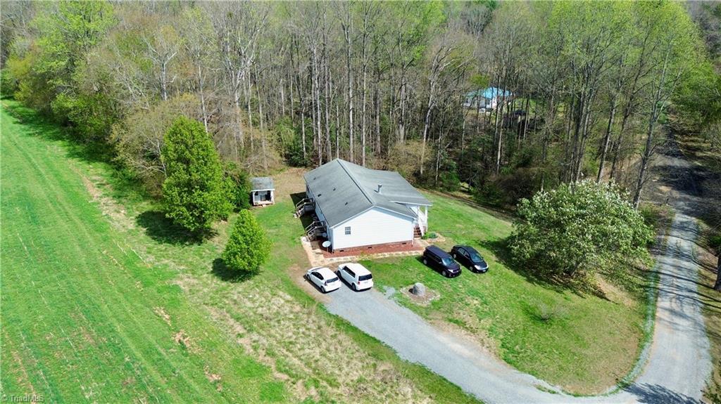 184 Silver Pine Trail