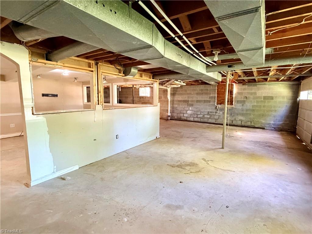 115 Adams Ridge Road