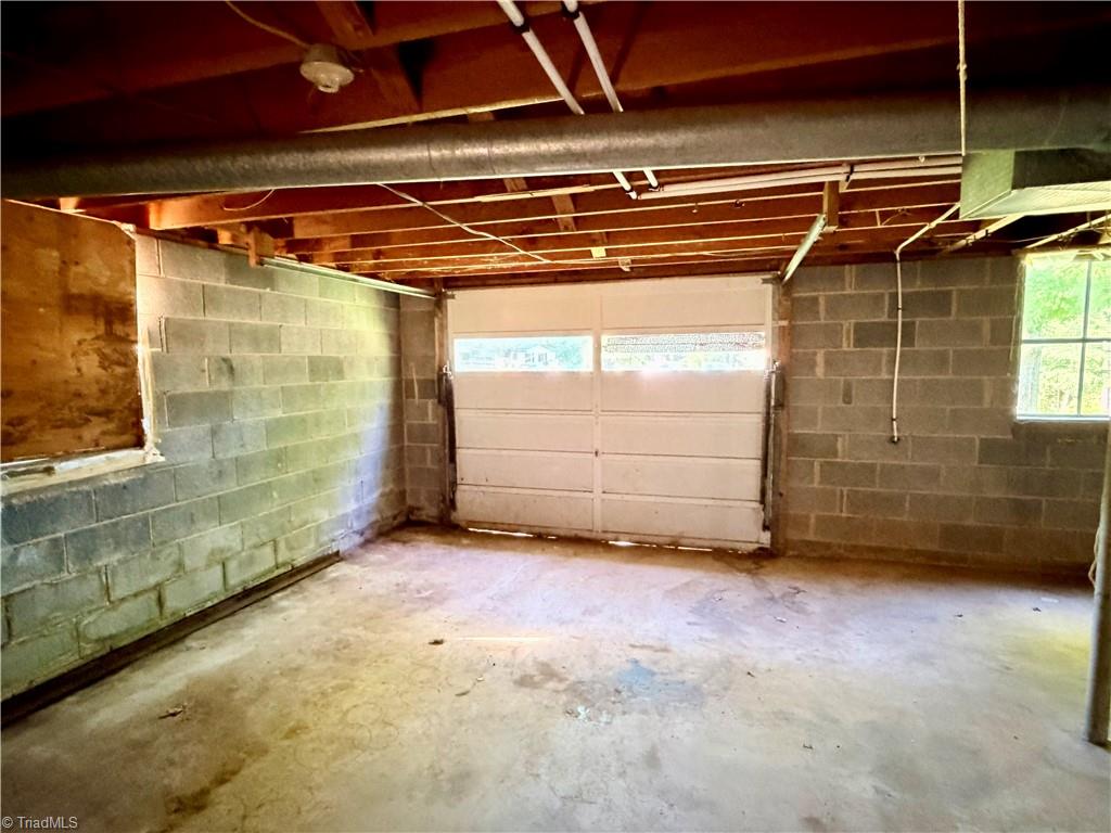 115 Adams Ridge Road