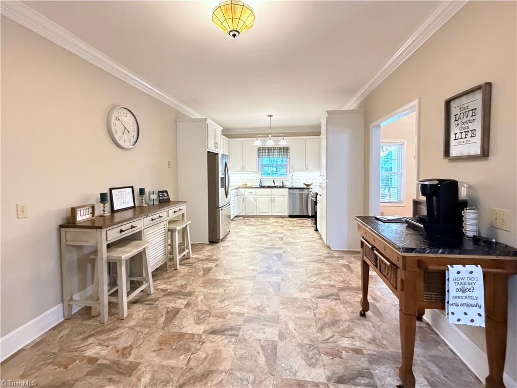 263 Thornecliffe Drive
