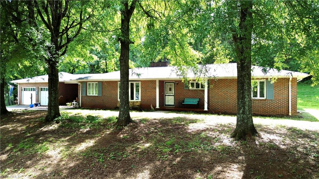 2297 Austin Traphill Road