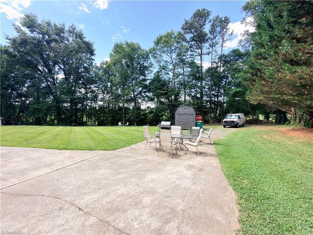 204 Windsor Park Drive