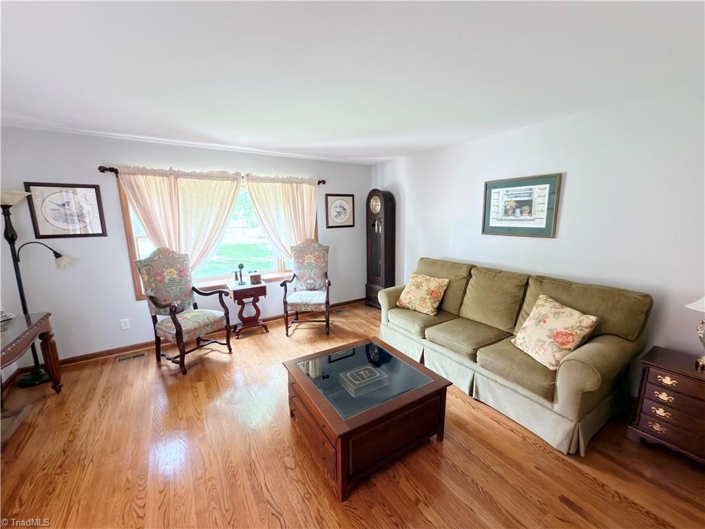 204 Windsor Park Drive