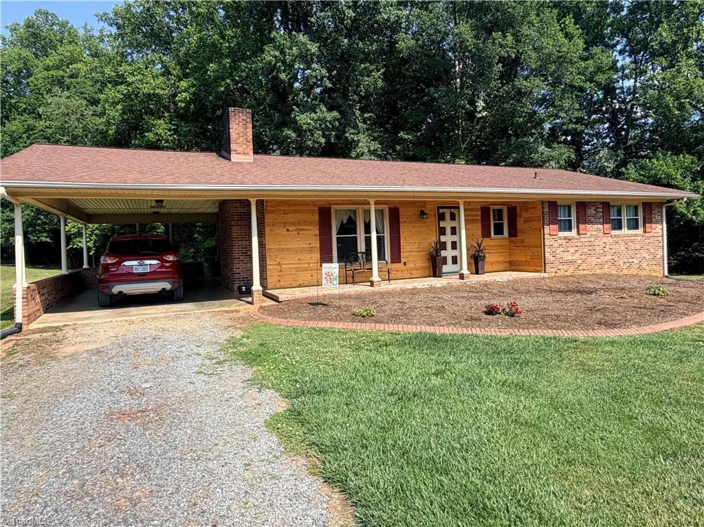 222 Timberlake Trail