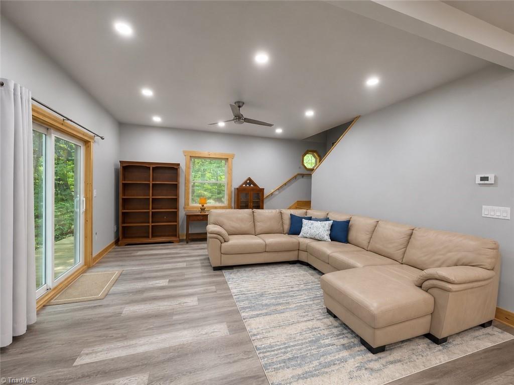 74 Forest Lane