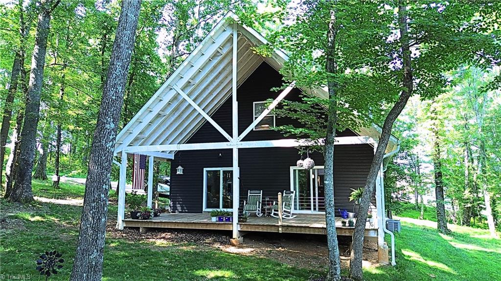 74 Forest Lane