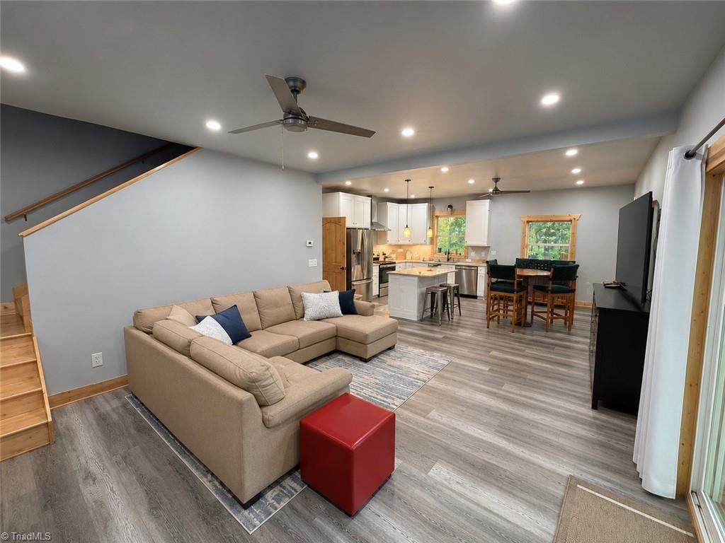 74 Forest Lane