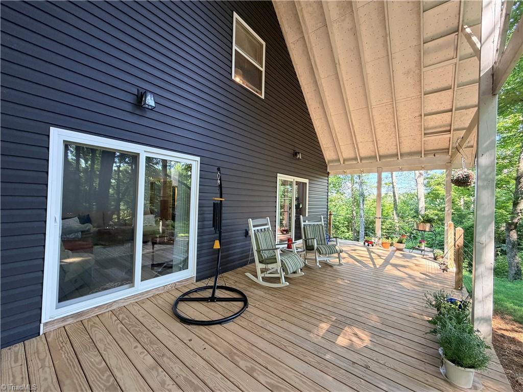74 Forest Lane